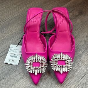 💝HOST PICK💝 NWT Zara Fuschia Crystal Heels